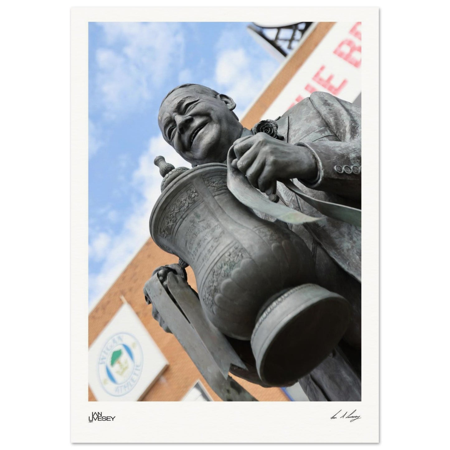 906c8302-afc1-4fc5-ac58-c6ada423777e