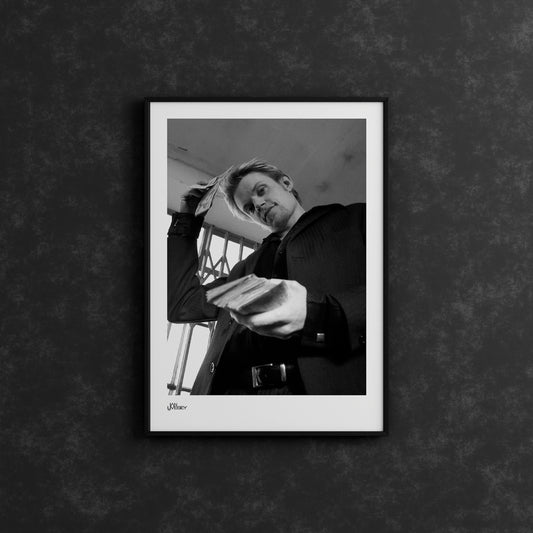 Marc Warren with pile of cash - Limited Edition Exclusive